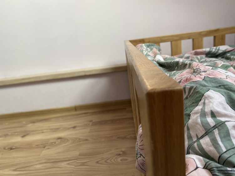 Szczebelki łóżka Róża – bezpieczne dla dzieci, trwałe i mocne, wykonane z litego drewna dębowego