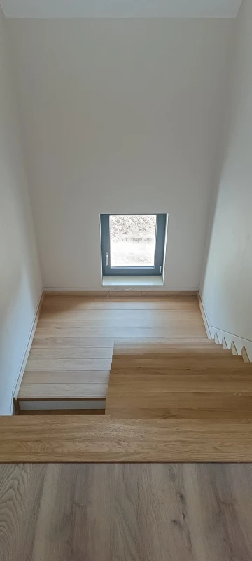 Podłoga na spocznik dębowy